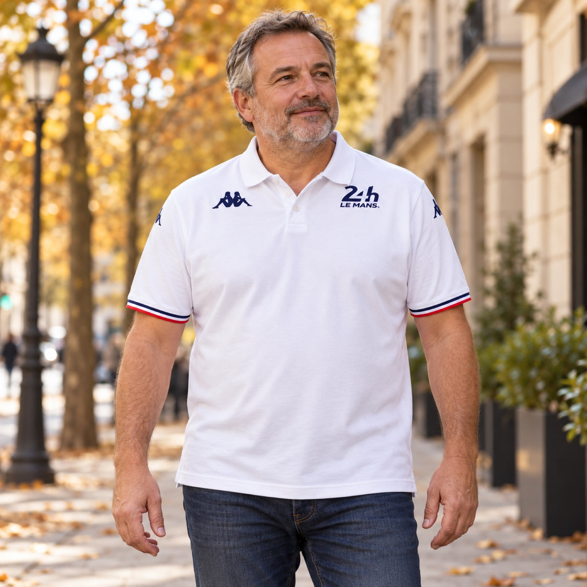 24H Le Mans Le Mans Herren-Poloshirt – Weiß – Illustrationsfoto (KI)