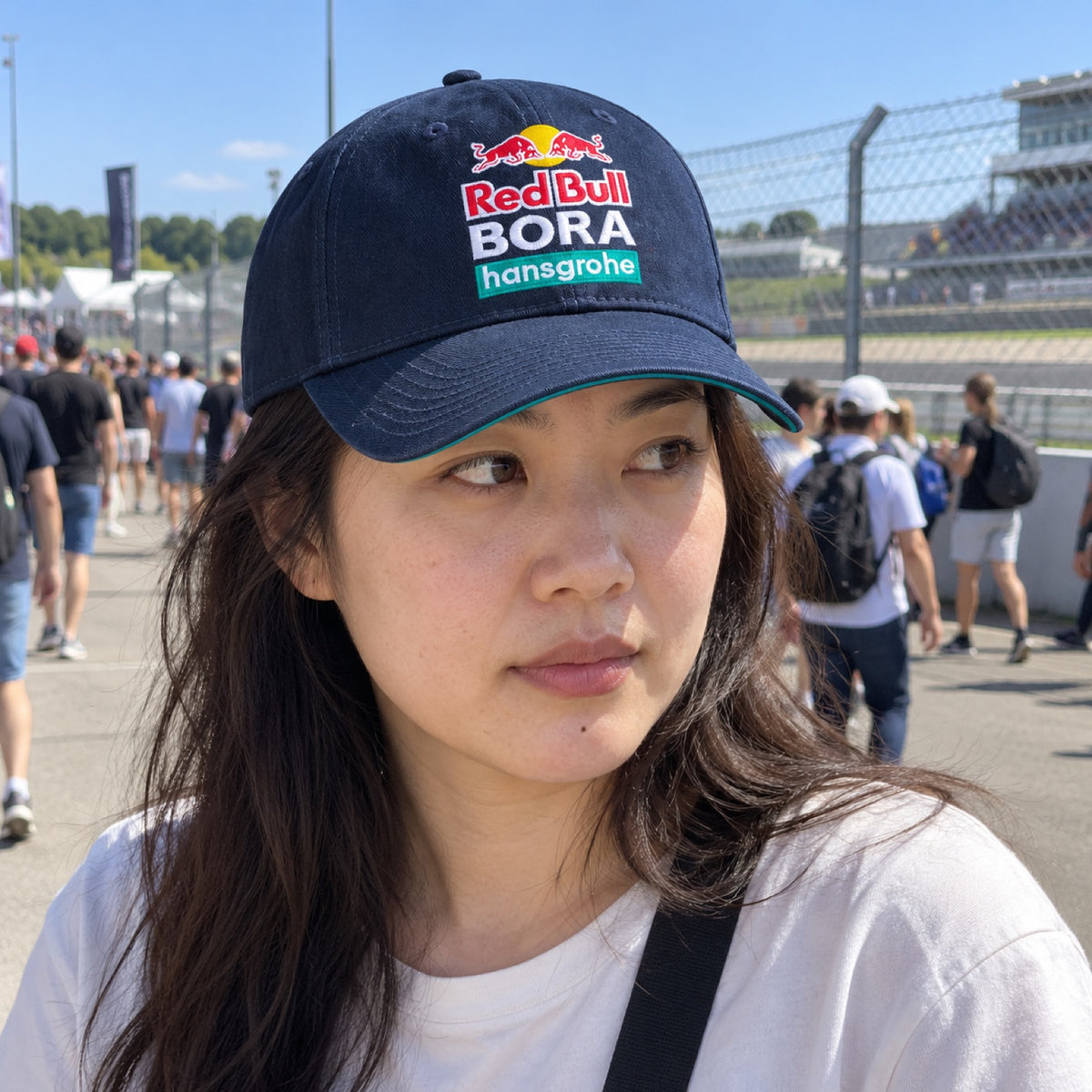 Red Bull Bora Hansgrohe Team Cap – ilustrační foto 2 (AI)