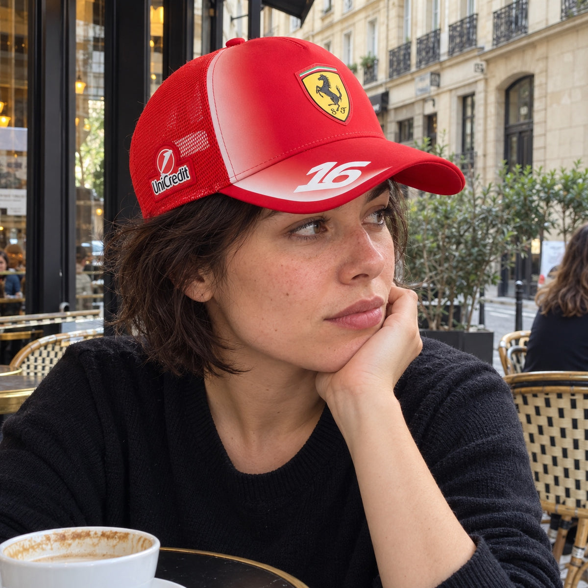 Charles Leclerc Scuderia Ferrari F1 x Puma Mesh Cap – Team Edition – ilustrační foto 2 (AI)