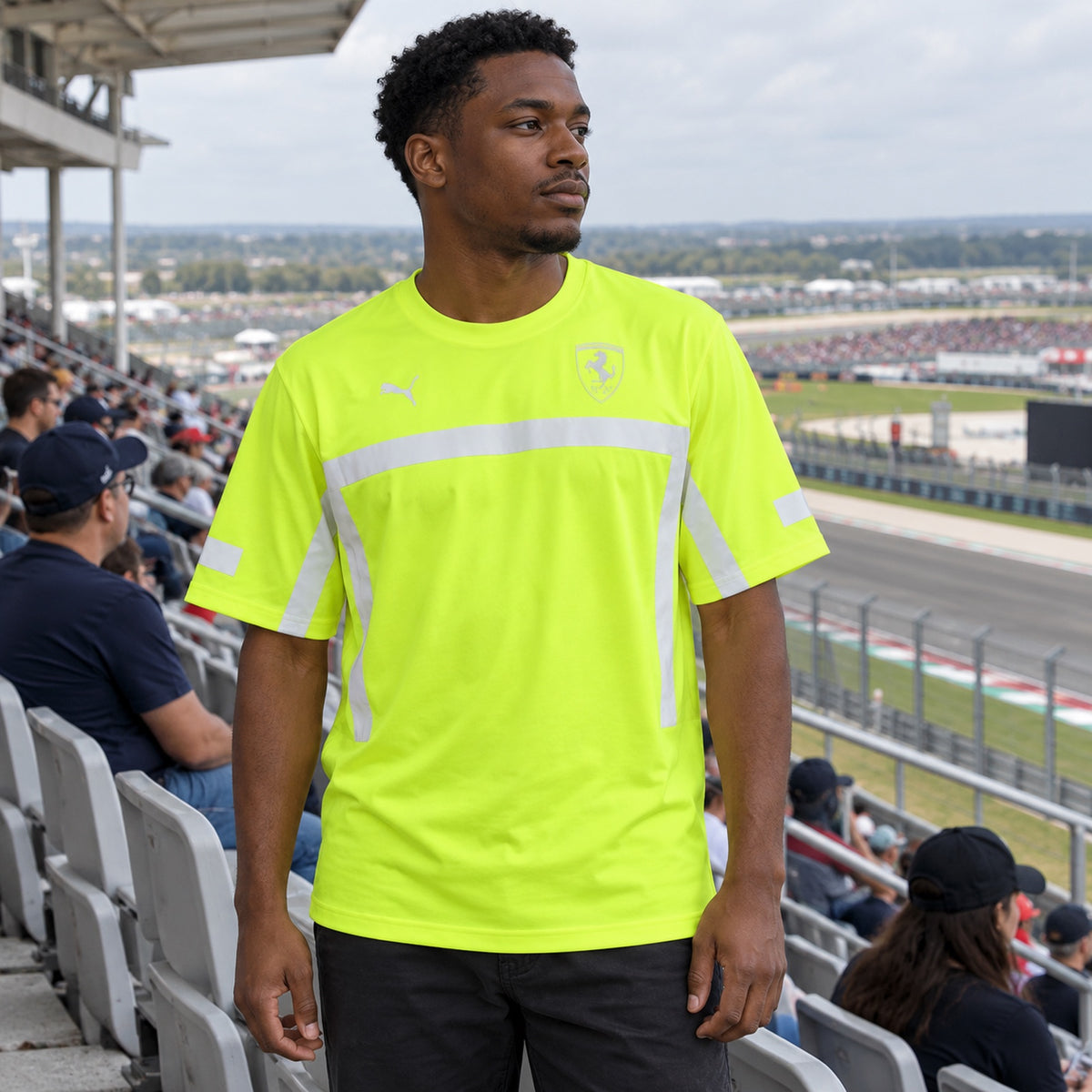 Scuderia Ferrari F1 Team Hi-Vis T-Shirt – Fluorescent Yellow – ilustrační foto (AI)