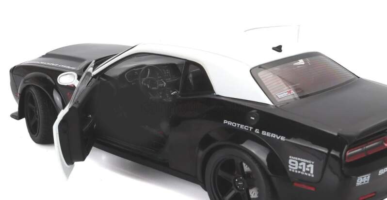 Model Solido Dodge Challenger DEMON POLICE