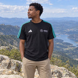 Adidas Mercedes-AMG PETRONAS F1 DNA T-Shirt – Black – Casual Edition – ilustrační foto (AI)