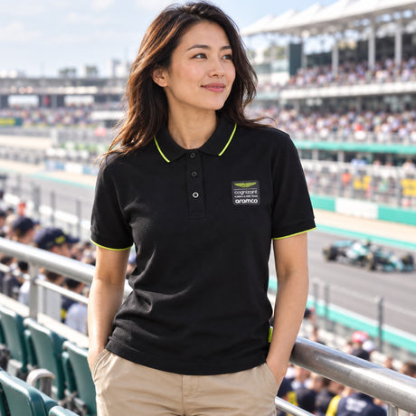 Aston Martin F1 Team Lifestyle-Poloshirt – Schwarz – Illustrationsfoto (KI)
