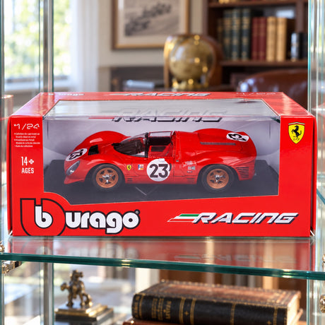 Ferrari 330 P4 1967 Daytona Modell – Illustrationsfoto (KI)