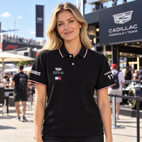 Sergio Perez Cadillac F1 x Tommy Hilfiger Poloshirt – Team Edition – Illustrationsfoto (KI)