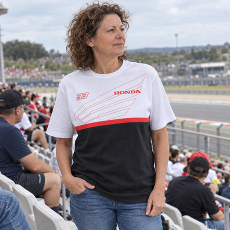 HRC Honda x Marc Marquez T-Shirt – White – ilustrační foto 2 (AI)