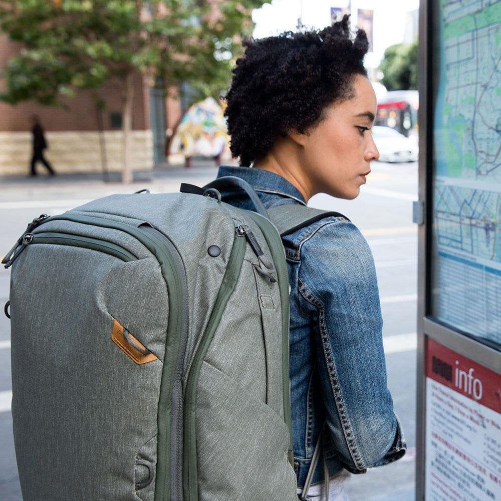Peak Design Travel Backpack 45L v2 Sage (salbeigrün)