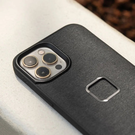 Peak Design Everyday Case - iPhone 11 Pro Max - Charcoal