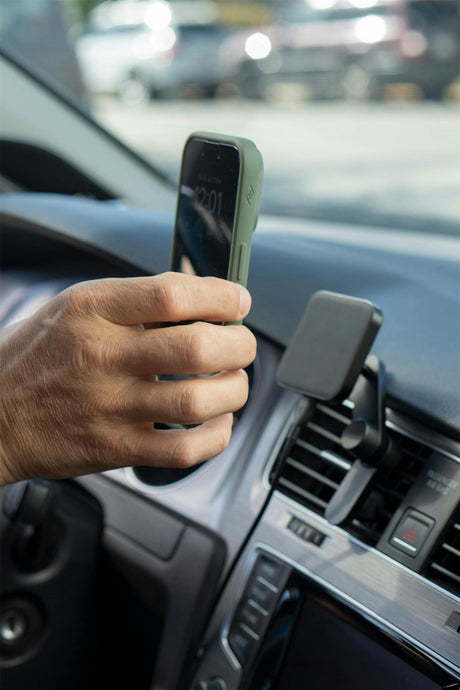 Lüftungshalterung Peak Design Car Mount Vent mit Ladefunktion V2 - schwarz