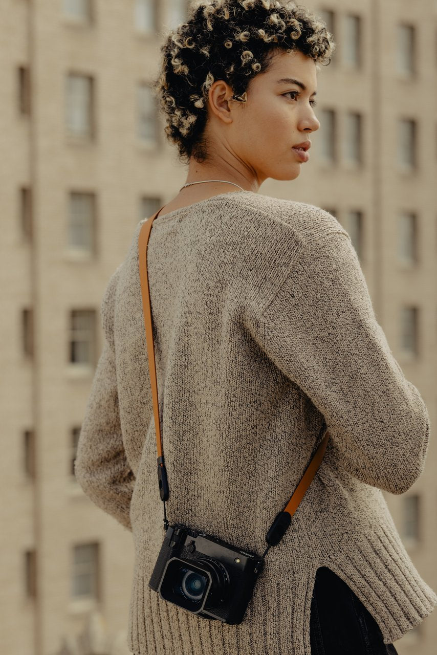 Peak Design Form - leather camera strap, standard - Amber
