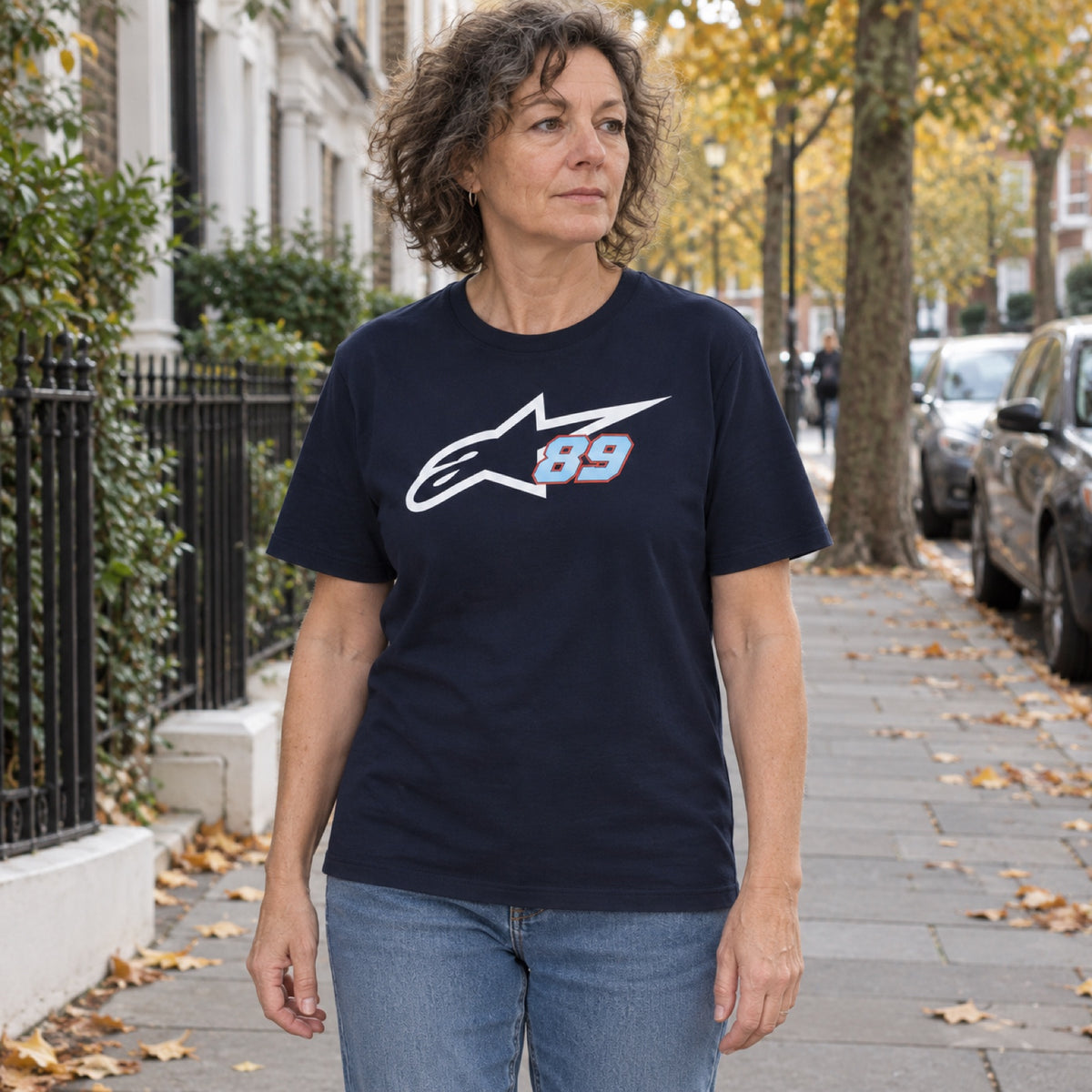 Jorge Martin Alpinestars T-Shirt – Navy Blue – ilustrační foto 2 (AI)
