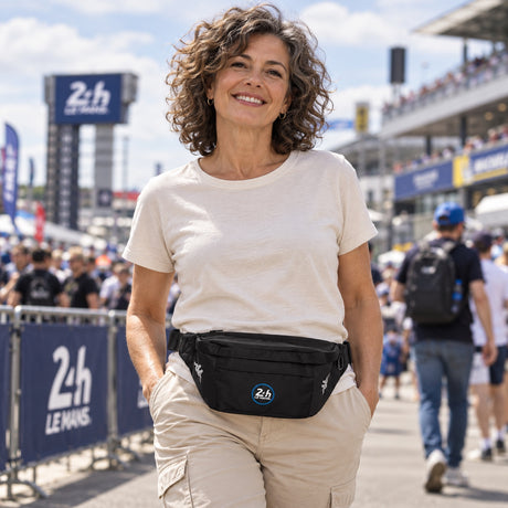 24H Le Mans Bauchtasche – Schwarz – Illustrationsfoto (KI)