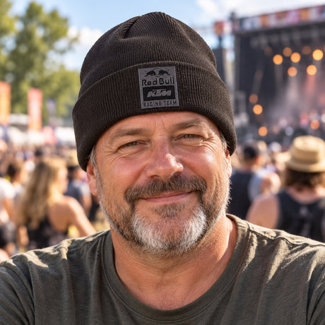 KTM Red Bull Racing Carbon Beanie – Black – illustrative photo (AI)