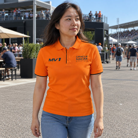 Max Verstappen MV1 Casual Polo – Orange – ilustrační foto 2 (AI)