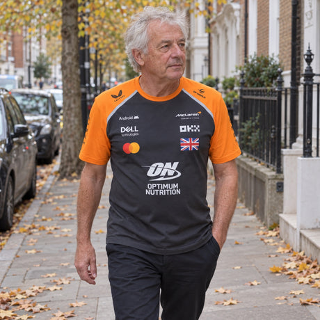 McLaren F1 Lando Norris Team T-Shirt with Sponsor Logos – Dark Grey – ilustrační foto (AI)