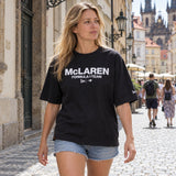 McLaren F1 NE Wordmark Casual T-Shirt – Black – ilustrační foto 2 (AI)
