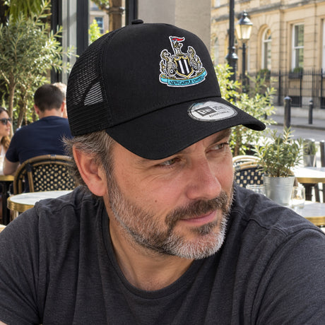 Newcastle United EF Mesh Cap – Black – ilustrační foto (AI)