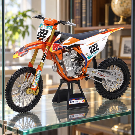 KTM SX 450 S-F Antonio Cairoli Legend Motorradmodell – Illustrationsfoto (KI)