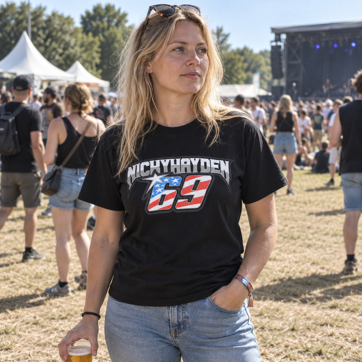 Nicky Hayden 69 Logo T-Shirt – Black – ilustrační foto 2 (AI)