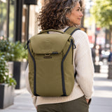 Peak Design Everyday Backpack 30L v2 – Kelp – Illustrationsfoto (KI)
