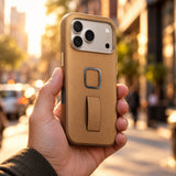 Peak Design Everyday Clarino Loop Case – iPhone 17 Pro – Tan – illustrative photo (AI)
