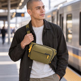 Peak Design Everyday Sling 3L – Kelp – Illustrationsfoto (KI)