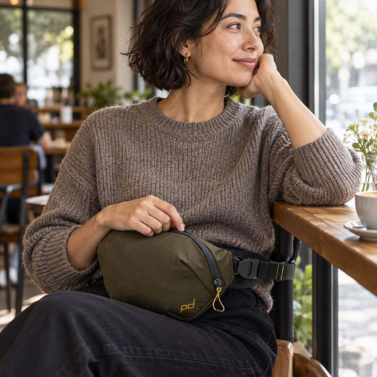 Peak Design Outdoor Sling 2L – Kelp – Illustrationsfoto (KI)