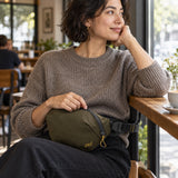 Peak Design Outdoor Sling 2L – Kelp – Illustrationsfoto (KI)