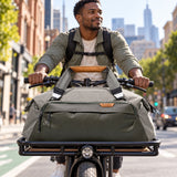 Peak Design Travel Duffel 35L v2 – Sage – illustrative photo (AI)