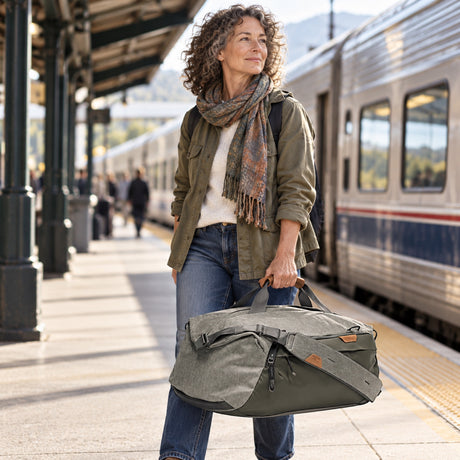 Peak Design Travel Duffel 50L – Sage – Illustrationsfoto (KI)
