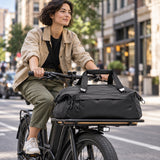 Peak Design Travel Duffel 65L – Schwarz – Illustrationsfoto (KI)