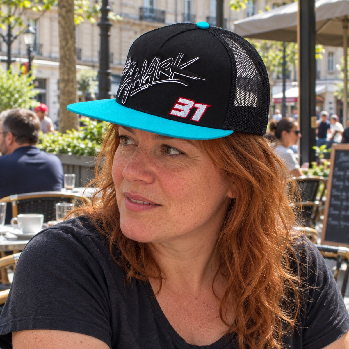 Pedro Acosta Shark 31 Trucker Cap – Flat Peak – ilustrační foto 2 (AI)