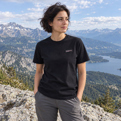 Porsche Casual T-Shirt with Logo – Black – ilustrační foto 2 (AI)