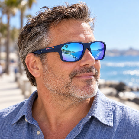 Red Bull Spect DRILL Sonnenbrille – Blau mit violett-blauen Gläsern – Illustrationsfoto (KI)