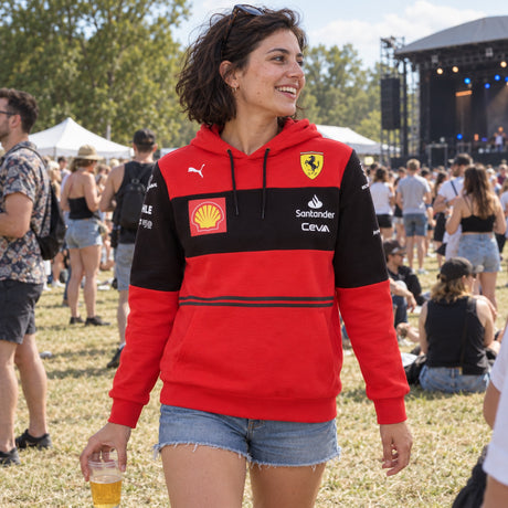 Scuderia Ferrari F1 SF Team Hoodie – ilustrační foto 2 (AI)