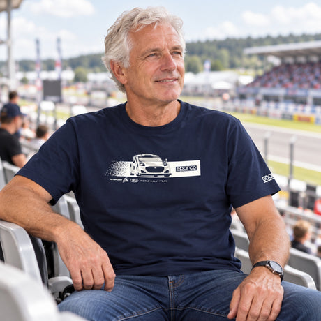 Sparco – Ford M-Sport WRC Freizeit-T-Shirt – Dunkelblau – Illustrationsfoto (KI)