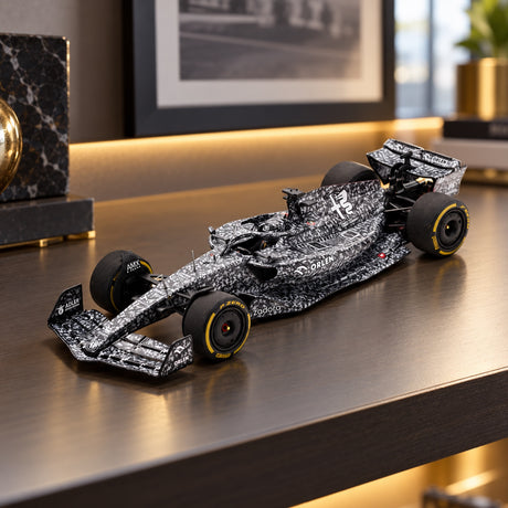 Spark Alfa Romeo Racing C42 Robert Kubica Modell 1/43 – Test 2022 – Illustrationsfoto (KI)