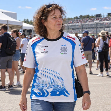 Visa Cash App RB Team T-Shirt with Sponsor Logos – ilustrační foto 2 (AI)