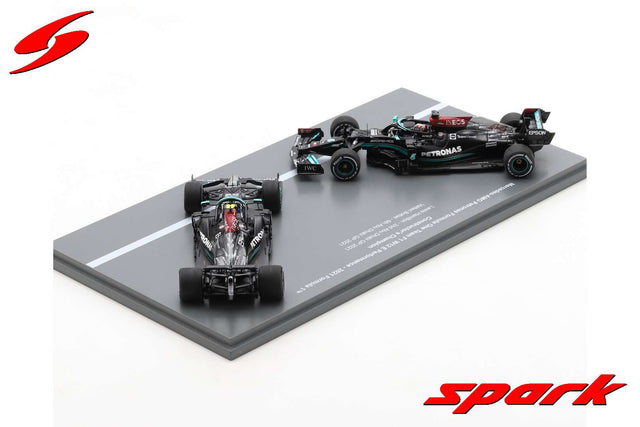 Spark Mercedes AMG W12 model set L. Hamilton + V. Bottas Abu Dhabi GP 2021