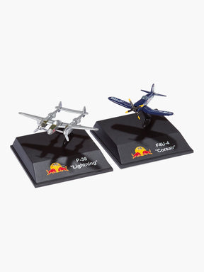 Flugzeugmodelle The Flying Bulls P-38 / F4U New Ray