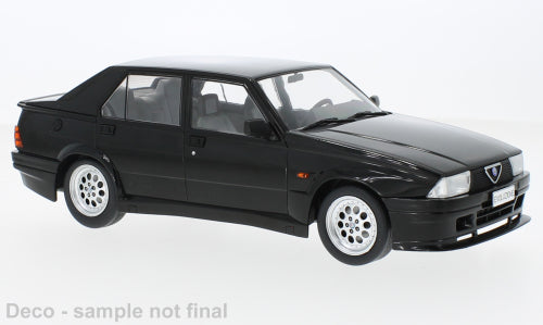 Alfa Romeo 75 Turbo Evoluzione model black