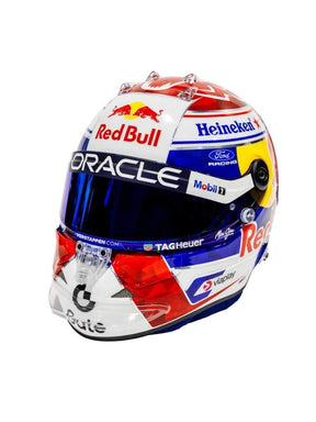 Helmmodell Max Verstappen 2026 1:4 Schuberth