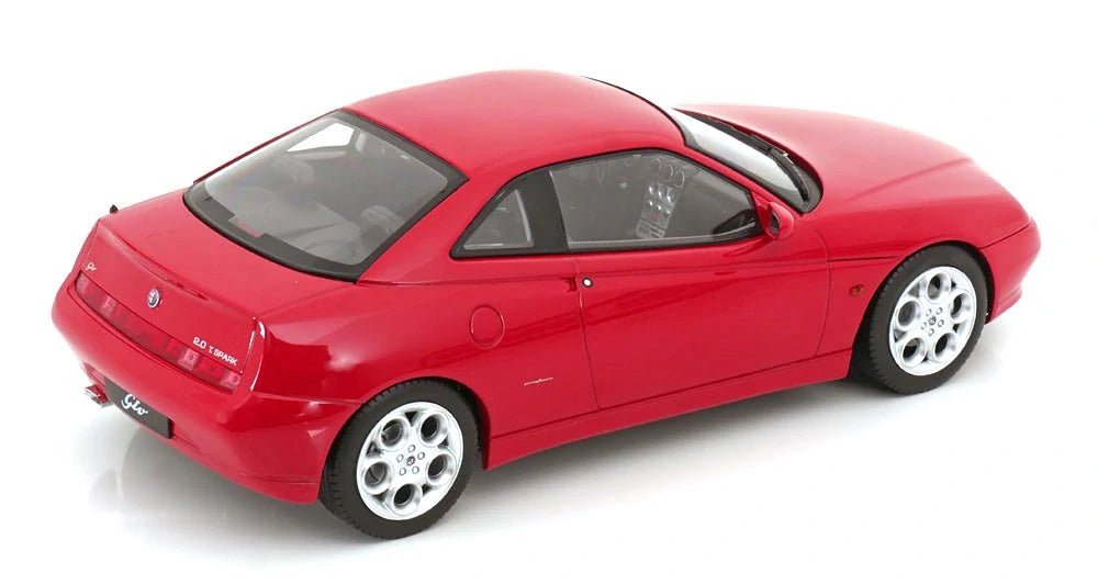 Norev Alfa Romeo GTV 1999 Modell im Maßstab 1:18 – Rot