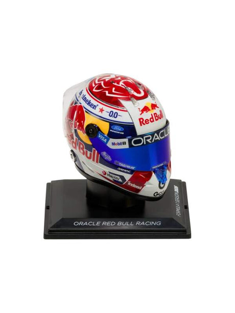 Helmmodell Max Verstappen 2026 1:4 Schuberth