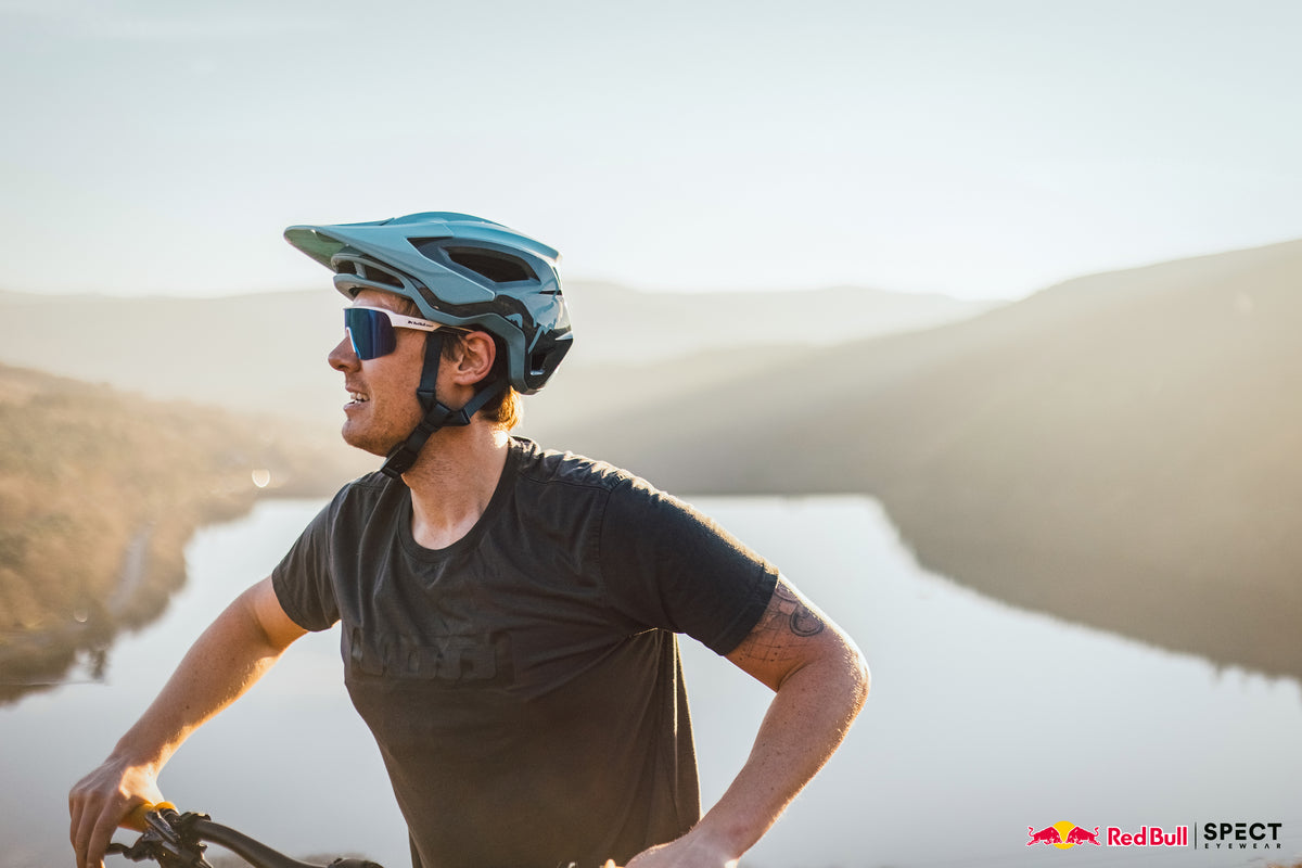 Red Bull Spect DAKOTA sunglasses, black with purple-green lens
